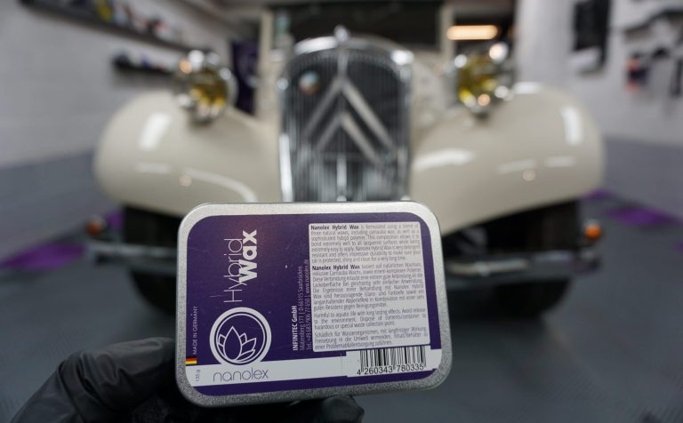 Lavage automobile haut de gamme pour véhicules de luxes et de collections